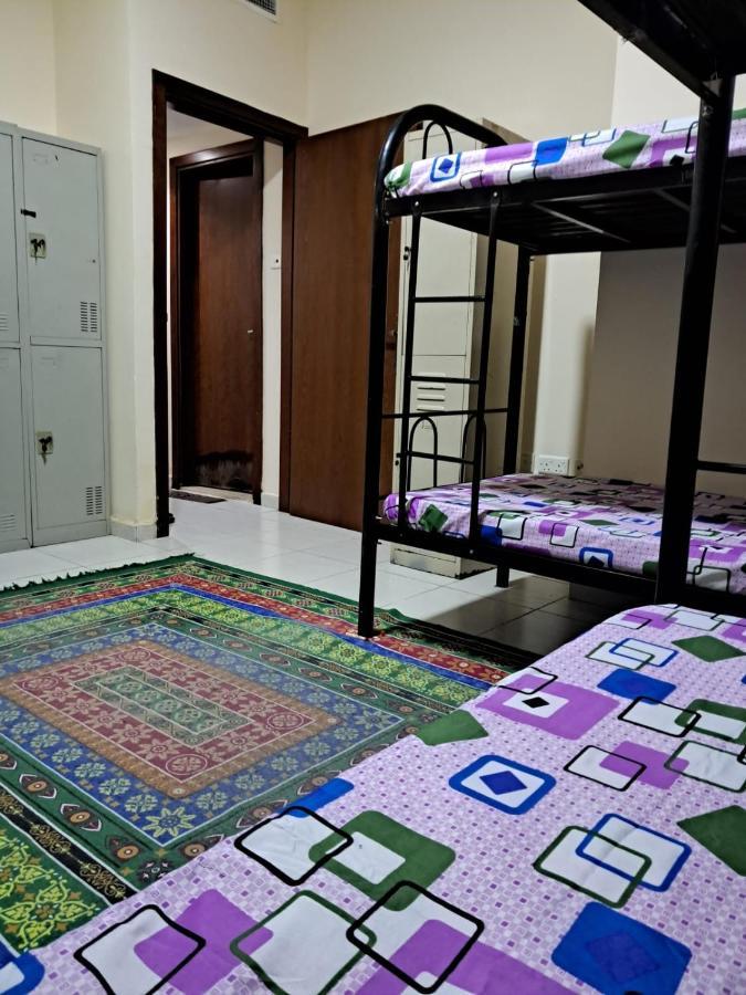 Expo Dxb Hostel Dubai Bagian luar foto