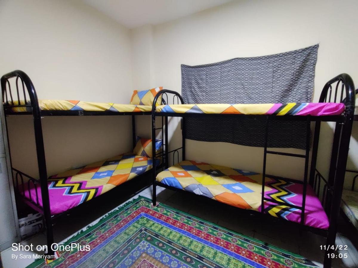 Expo Dxb Hostel Dubai Bagian luar foto